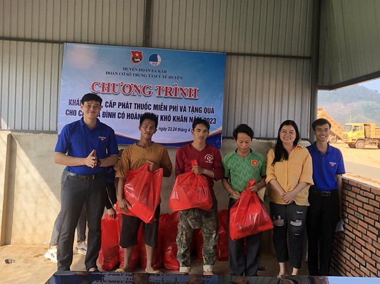 tặng quà tdc 21